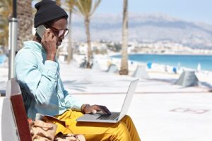 How To Become A Digital Nomad With No Experience